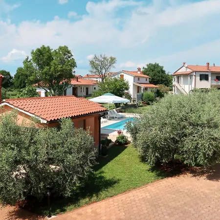 Apartamento Martina - Lbn377 By Interhome *